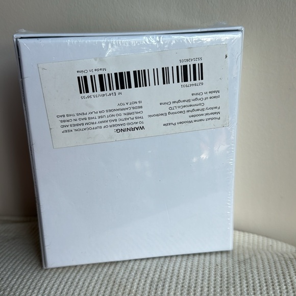 Colorful Rabbit Puzzle - Picture 5 of 8